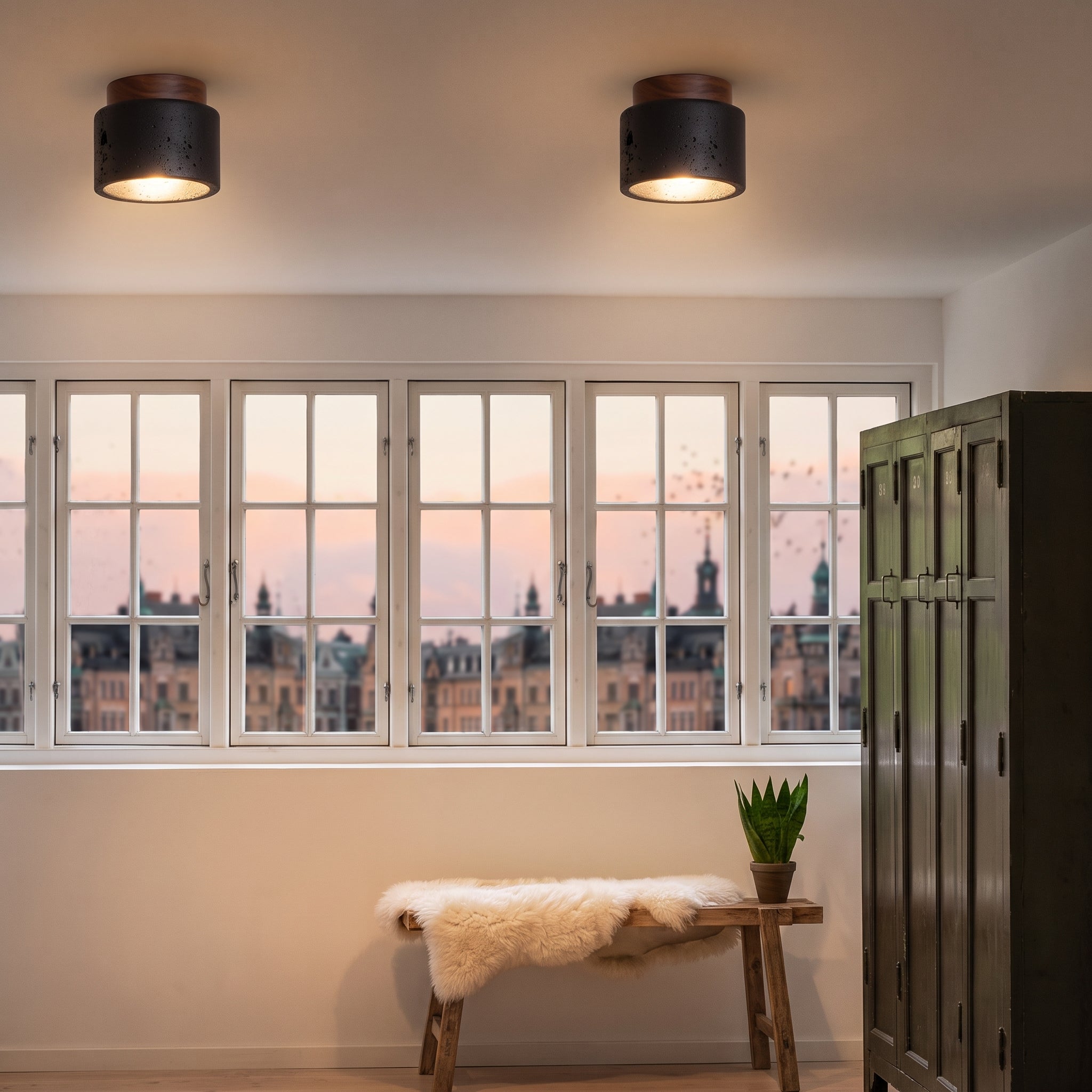 Travertine spot light