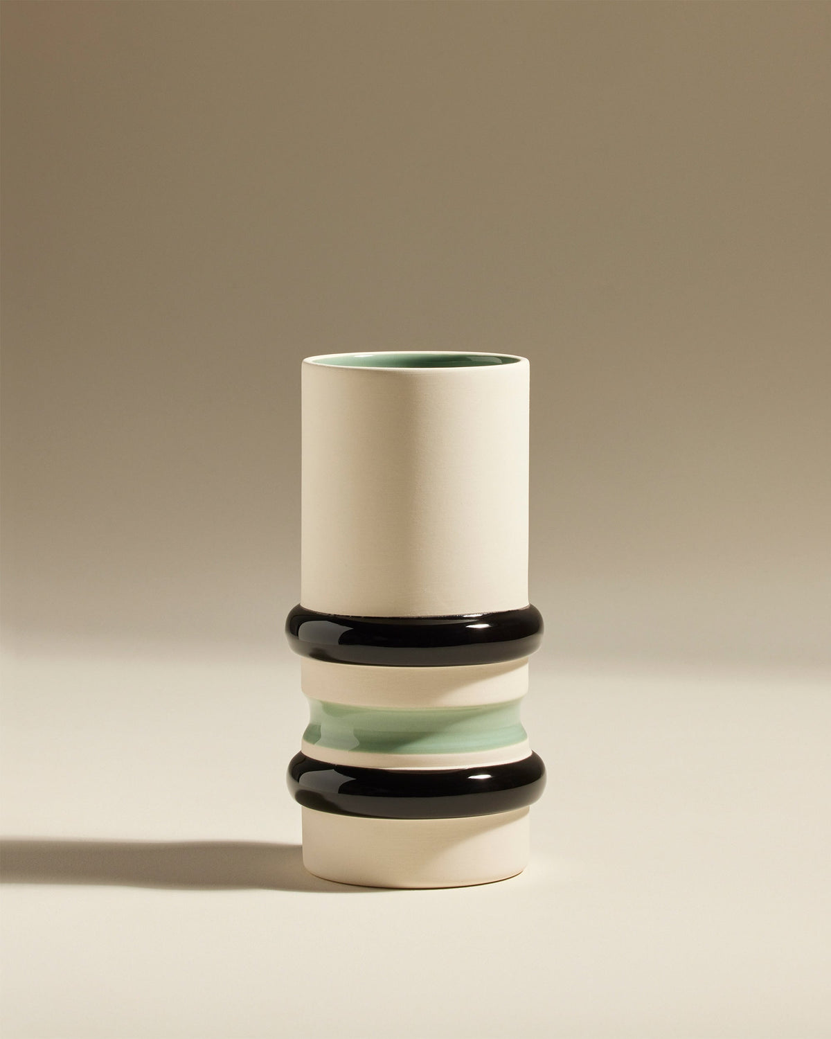 Vase décoratif Taahys en céramique Vert tilleul – 23 cm – vue 1